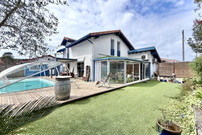 Maison &agrave; vendre &agrave; ANGLET  - 6 pi&egrave;ces - 148 m&sup2; 