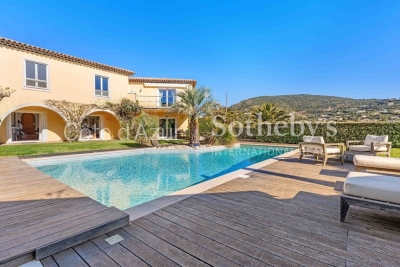 Maison &agrave; vendre &agrave; GRIMAUD  - 9 pi&egrave;ces - 430 m&sup2; 