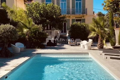 Maison &agrave; vendre &agrave; CANNES Gorbio - 7 pi&egrave;ces - 263 m&sup2; 