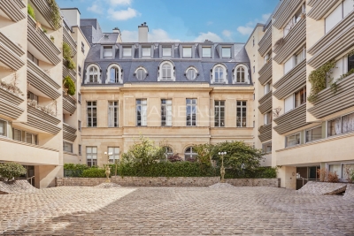 Appartement &agrave; vendre &agrave; PARIS 7EME Saint-Thomas d'Aquin - 3 pi&egrave;ces - 100 m&sup2; 