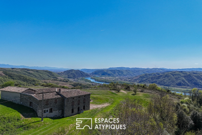 Maison &agrave; vendre &agrave; SERVES SUR RHONE  - 10 pi&egrave;ces - 720 m&sup2; 