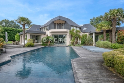Maison &agrave; vendre &agrave; ST-ANDRÉ DES EAUX Malakoff - 8 pi&egrave;ces - 265 m&sup2; 