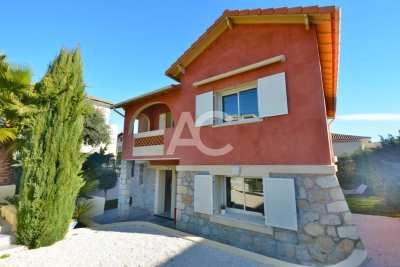Maison &agrave; vendre &agrave; ANTIBES  - 5 pi&egrave;ces - 150 m&sup2; 