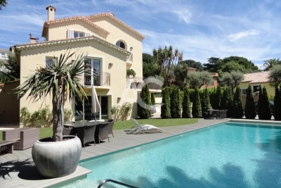 Maison &agrave; vendre &agrave; ANTIBES   - 285 m&sup2; 