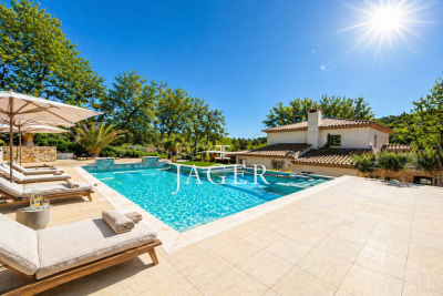 Maison &agrave; vendre &agrave; GRIMAUD  - 4 pi&egrave;ces - 183 m&sup2; 