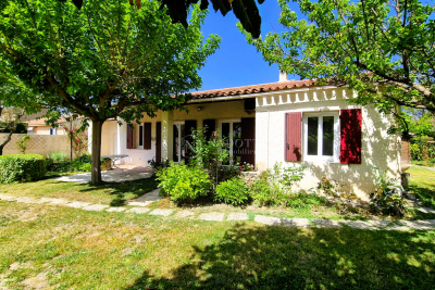 Maison &agrave; vendre &agrave; L'ISLE-SUR-LA-SORGUE  - 4 pi&egrave;ces - 90 m&sup2; 