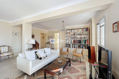 Appartement &agrave; vendre jardin vue mer menton 