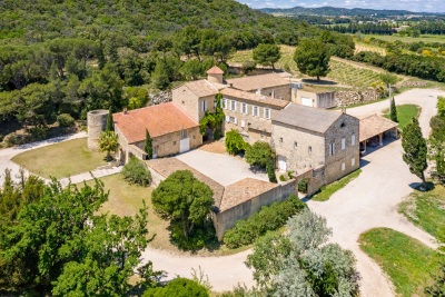 Bien &agrave; vendre &agrave; immobilier TAVEL   - 800 m&sup2; 