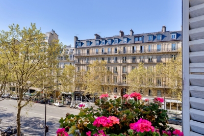 Appartement &agrave; vendre &agrave; PARIS 8EME Europe - 5 pi&egrave;ces - 152 m&sup2; 