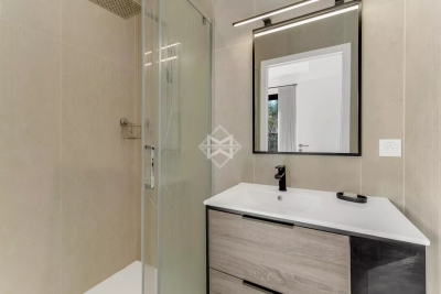 Villa à Grimaud &agrave; louer à partir de 8 000 € / semaine, Photo 7