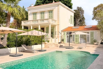 Villa à Cap d'Antibes &agrave; louer à partir de 44 000 € / semaine, Photo 1