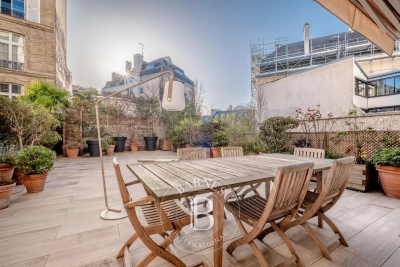 Appartement &agrave; vendre &agrave; PARIS 7EME  - 3 pi&egrave;ces - 101 m&sup2; 