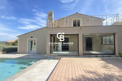Maison &agrave; vendre &agrave; COGOLIN  - 5 pi&egrave;ces - 255 m&sup2; 