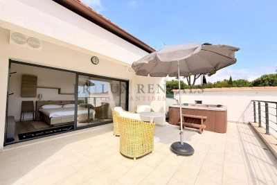 Villa à Antibes &agrave; louer à partir de 30 000 € / semaine, Photo 19