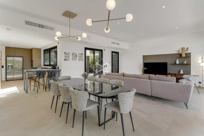 Villa à Gassin &agrave; louer à partir de 22 000 € / semaine, Photo 4