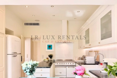 Villa à Cap d'Antibes &agrave; louer à partir de 44 000 € / semaine, Photo 8