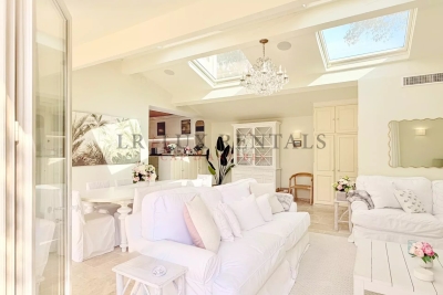 Villa à Cap d'Antibes &agrave; louer à partir de 44 000 € / semaine, Photo 9