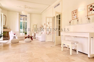 Villa à Cap d'Antibes &agrave; louer à partir de 44 000 € / semaine, Photo 10