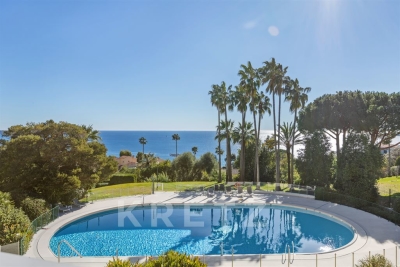 Maison &agrave; vendre &agrave; VALLAURIS La Maure-Super Cannes - 7 pi&egrave;ces - 360 m&sup2; 