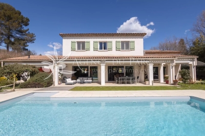 Maison &agrave; vendre &agrave; ROQUEFORT-LES-PINS  - 11 pi&egrave;ces - 310 m&sup2; 