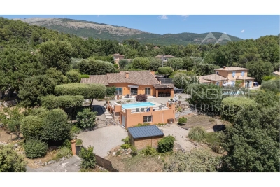 Maison &agrave; vendre &agrave; CABRIS  - 6 pi&egrave;ces - 180 m&sup2; 
