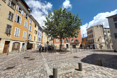 Maison &agrave; vendre &agrave; VALLAURIS La Maure-Super Cannes - 8 pi&egrave;ces - 120 m&sup2; 