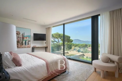 Villa à Gassin &agrave; louer à partir de 36 000 € / semaine, Photo 12