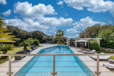 Maison &agrave; vendre &agrave; VALBONNE  - 10 pi&egrave;ces - 630 m&sup2; 