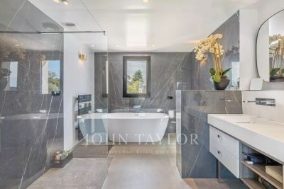 Villa à Valbonne &agrave; louer à partir de 14 000 € / semaine, Photo 12