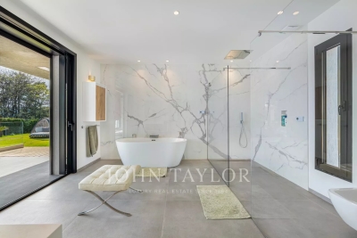 Villa à Valbonne &agrave; louer à partir de 14 000 € / semaine, Photo 15