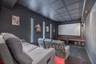 Villa à Valbonne &agrave; louer à partir de 14 000 € / semaine, Photo 17