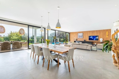 Villa à Valbonne &agrave; louer à partir de 14 000 € / semaine, Photo 5