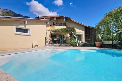 Maison &agrave; vendre &agrave; BONNEVILLE  - 4 pi&egrave;ces - 136 m&sup2; 