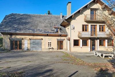 Maison &agrave; vendre &agrave; CRUSEILLES  - 21 pi&egrave;ces - 961 m&sup2; 