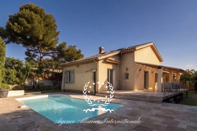 Maison &agrave; vendre &agrave; LE CANNET  - 4 pi&egrave;ces - 113 m&sup2; 