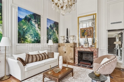 Appartement à Paris 6ème &agrave; louer à partir de 4 250 € / semaine, Photo 1