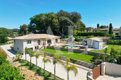 Maison &agrave; vendre &agrave; VALLAURIS La Maure-Super Cannes - 4 pi&egrave;ces - 180 m&sup2; 