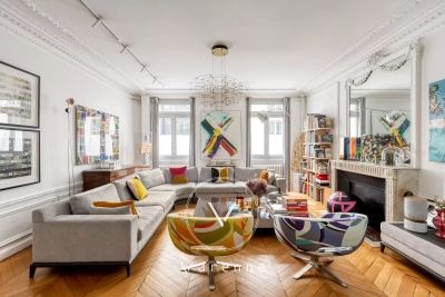 Appartement &agrave; vendre &agrave; PARIS 7EME Saint-Thomas d'Aquin - 6 pi&egrave;ces - 159 m&sup2; 