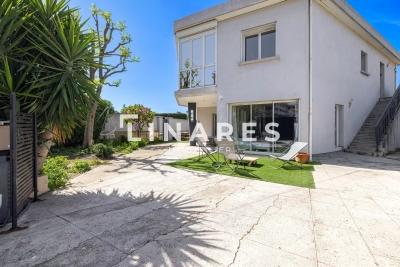 Maison &agrave; vendre &agrave; MARSEILLE 9EME  - 5 pi&egrave;ces - 182 m&sup2; 