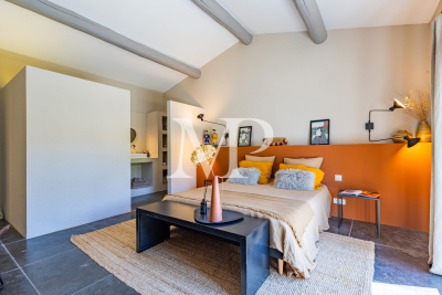 Villa à Ménerbes &agrave; louer à partir de 4 500 € / semaine, Photo 13