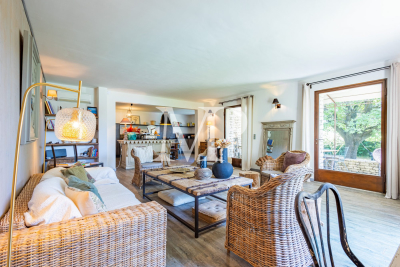 Villa à Gordes &agrave; louer à partir de 5 300 € / semaine, Photo 15