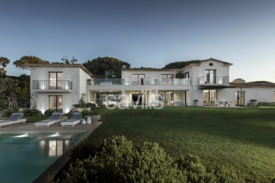 Villa à Saint-Tropez &agrave; louer à partir de 87 500 € / semaine, Photo 16