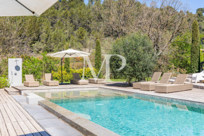 Villa à Ménerbes &agrave; louer à partir de 4 500 € / semaine, Photo 4