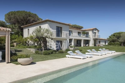 Villa à Saint-Tropez &agrave; louer à partir de 87 500 € / semaine, Photo 5