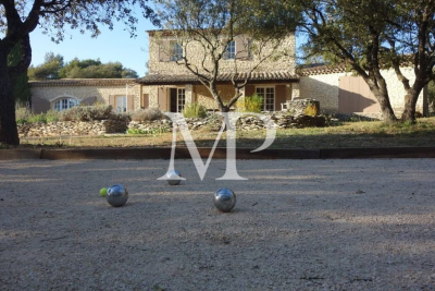 Villa à Goult &agrave; louer à partir de 4 574 € / semaine, Photo 7