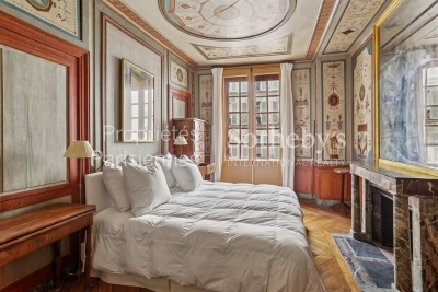 Appartement à Paris 6ème &agrave; louer à partir de 4 250 € / semaine, Photo 9