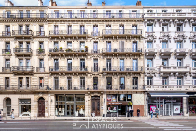 Appartement &agrave; vendre &agrave; TOULON  - 7 pi&egrave;ces - 192 m&sup2; 