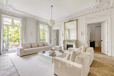 Appartement &agrave; vendre &agrave; PARIS 8EME Champs Elysees - 5 pi&egrave;ces - 215 m&sup2; 
