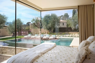 Villa à Mougins &agrave; louer à partir de 16 000 € / semaine, Photo 10