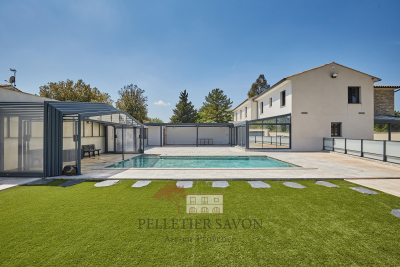 Maison &agrave; vendre &agrave; AIX-EN-PROVENCE  - 7 pi&egrave;ces - 330 m&sup2; 